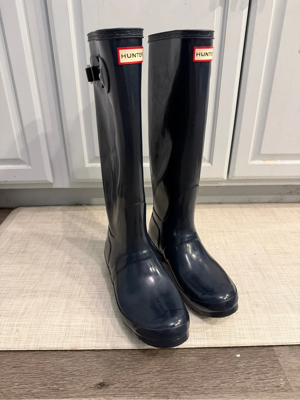 Hunter Women's Original Tall Rain Boots — navy